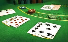 Capsa Susun Game